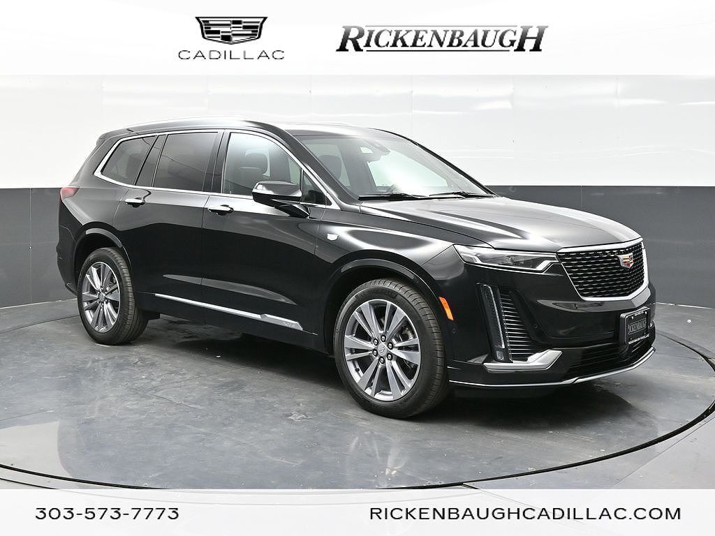 2025 CADILLAC XT6