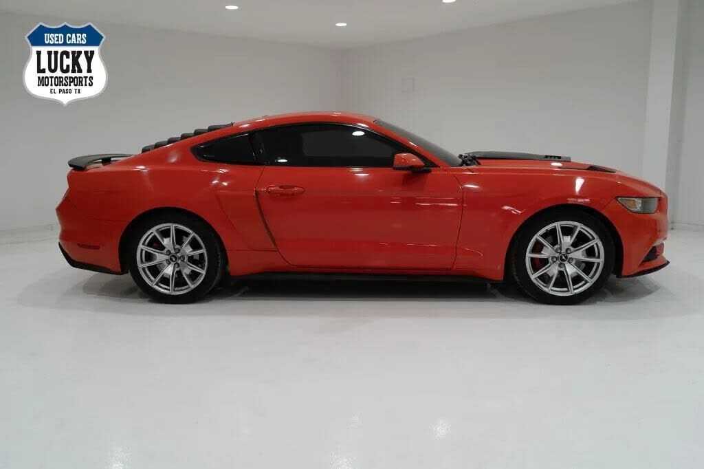 2015 FORD Mustang