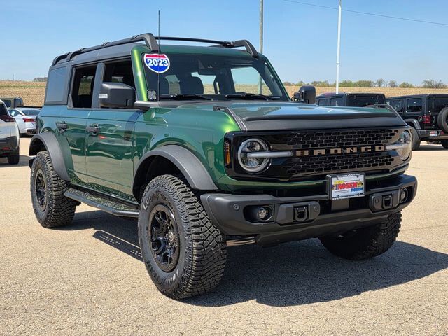 2023 FORD Bronco