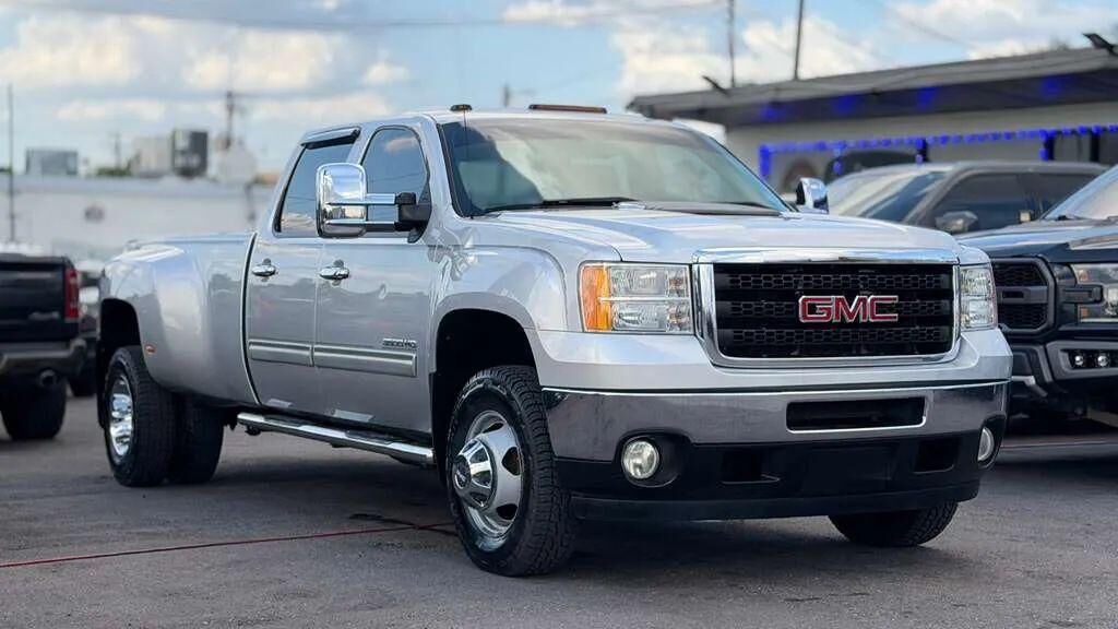 2011 GMC Sierra