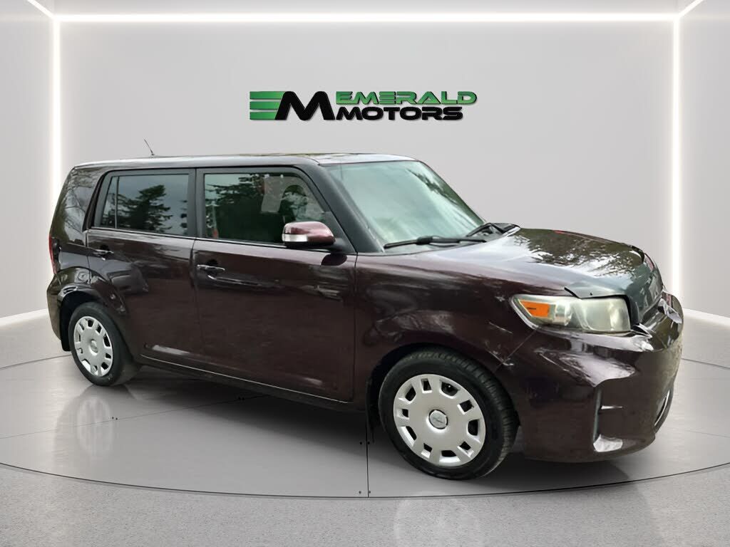 2011 TOYOTA SCION
