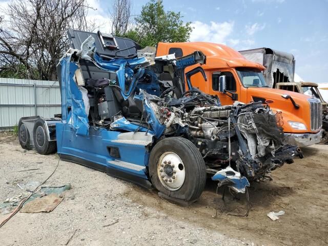 2021 FREIGHTLINER New Cascadia 126" Sleepercab