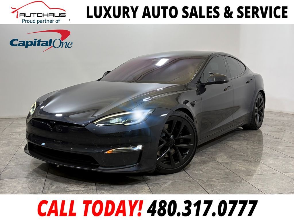 2024 TESLA Model S