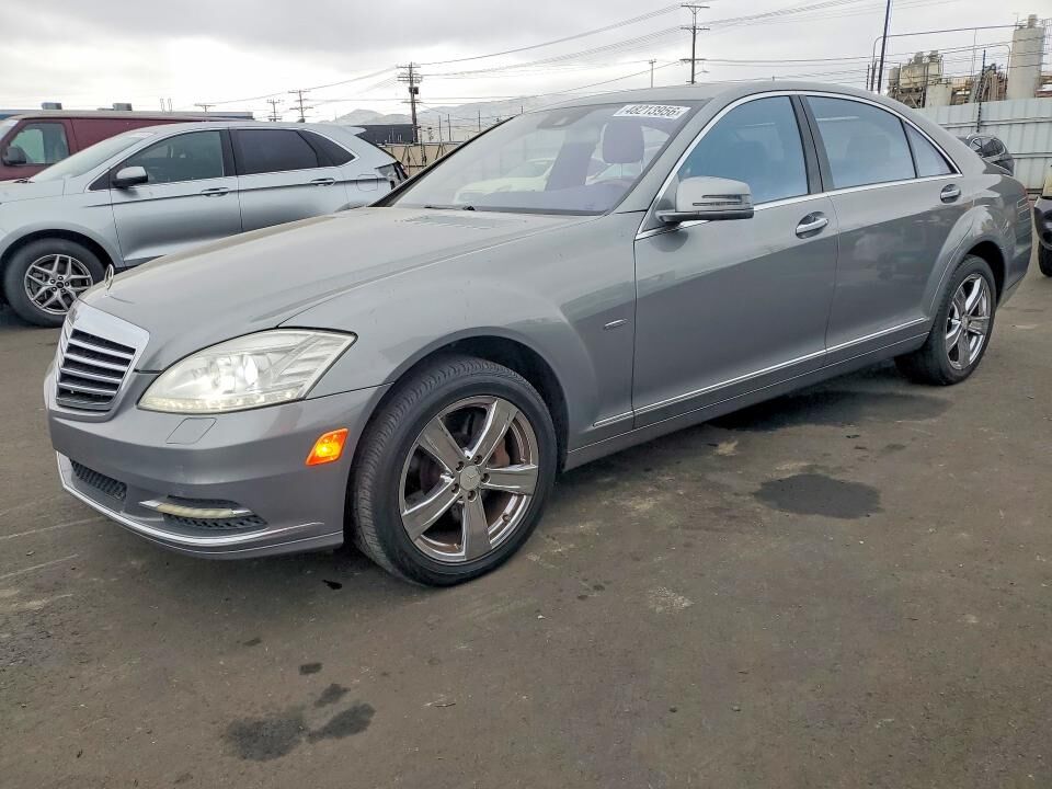 2012 MERCEDES-BENZ S-Class