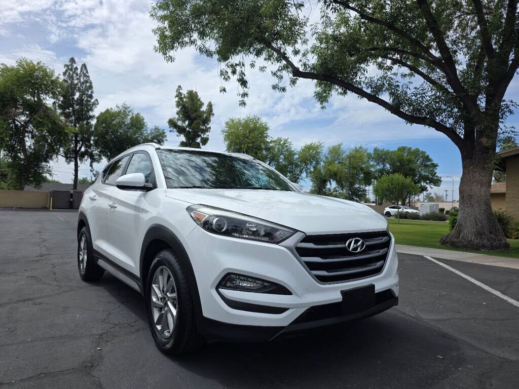 2017 HYUNDAI Tucson