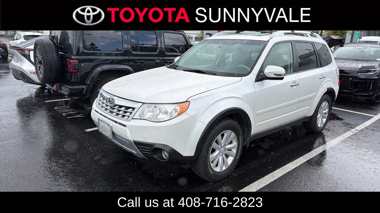 2013 SUBARU Forester