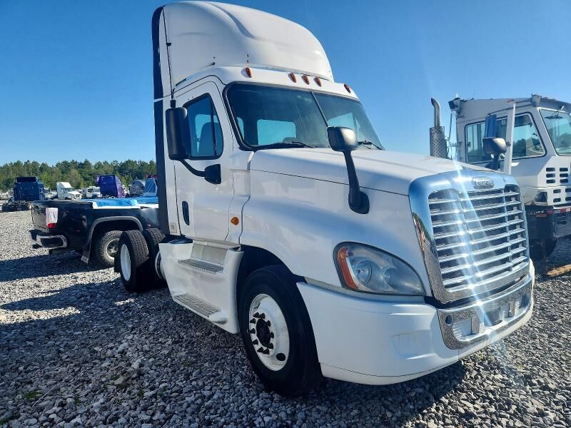 2014 FREIGHTLINER Cascadia