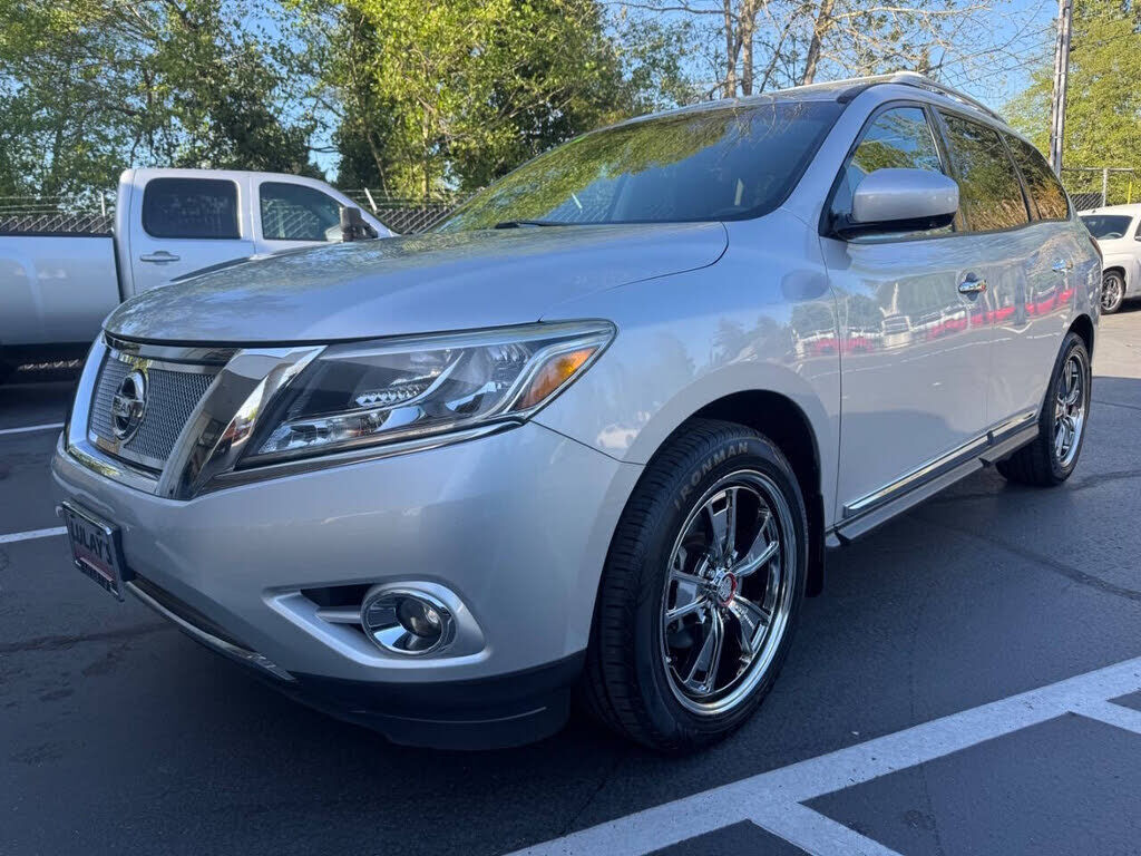2015 NISSAN Pathfinder