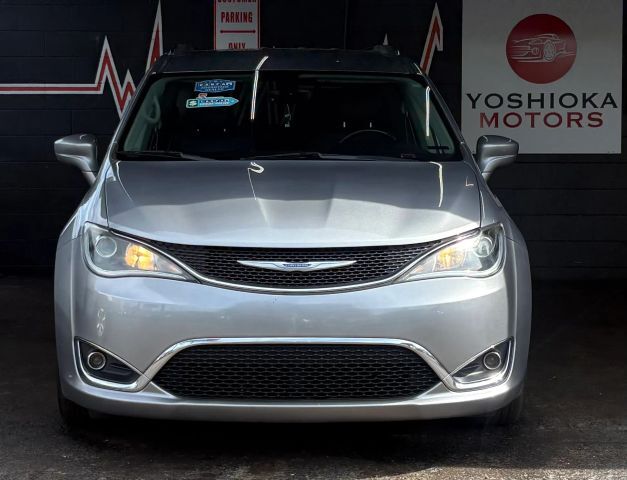 2019 CHRYSLER Pacifica