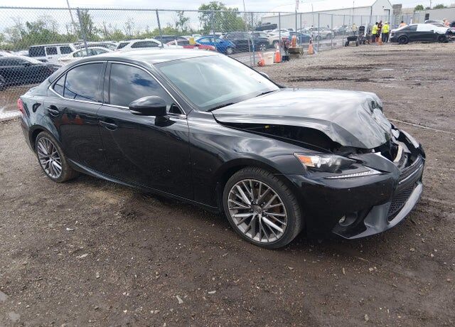 2015 LEXUS IS