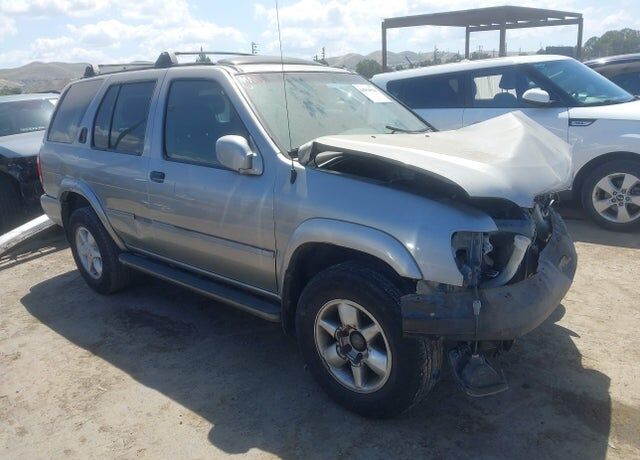 2001 NISSAN Pathfinder