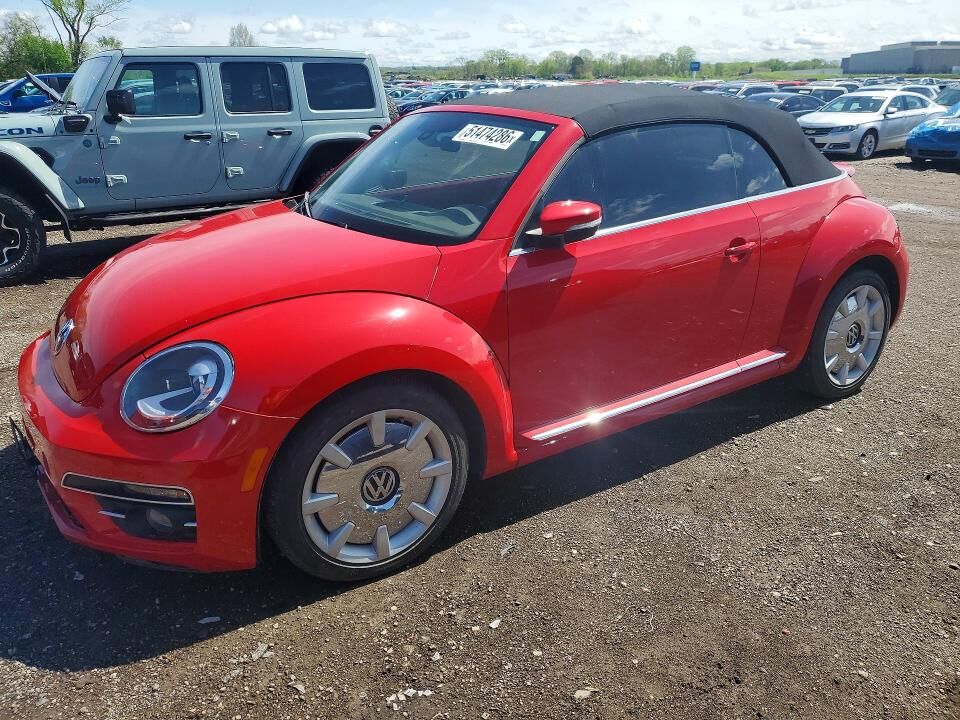 2018 VOLKSWAGEN Beetle