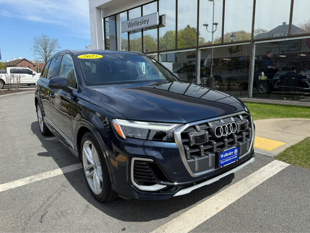 2025 AUDI Q7