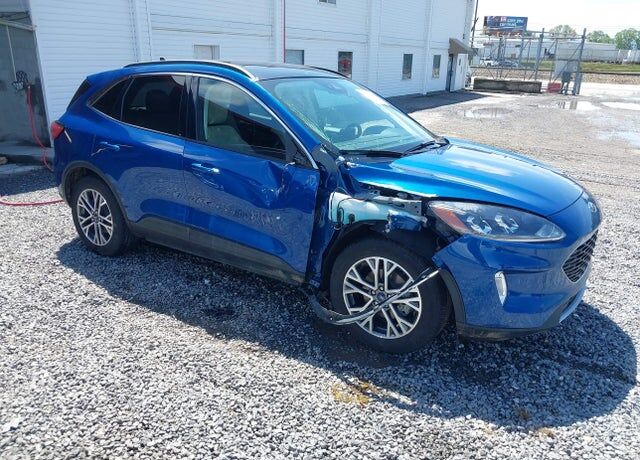 2022 FORD Escape