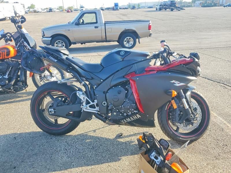 2009 YAMAHA YZF