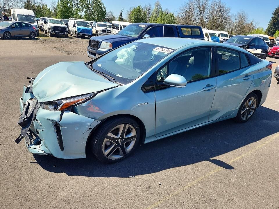 2019 TOYOTA PRIUS