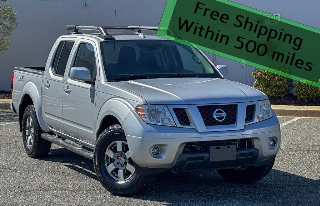 2012 NISSAN Frontier