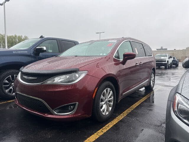 2019 CHRYSLER Pacifica