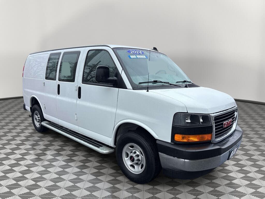 2024 GMC Savana