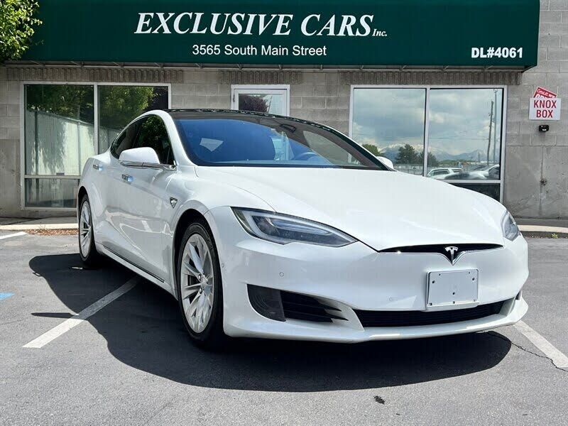 2017 TESLA Model S