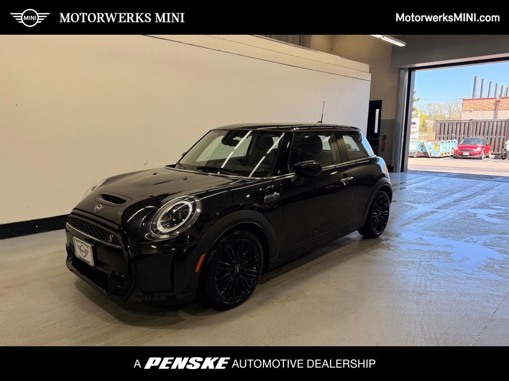 2023 MINI Hardtop