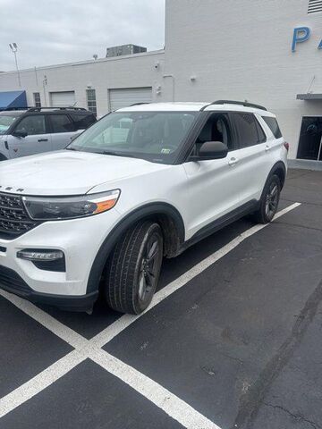 2021 FORD Explorer