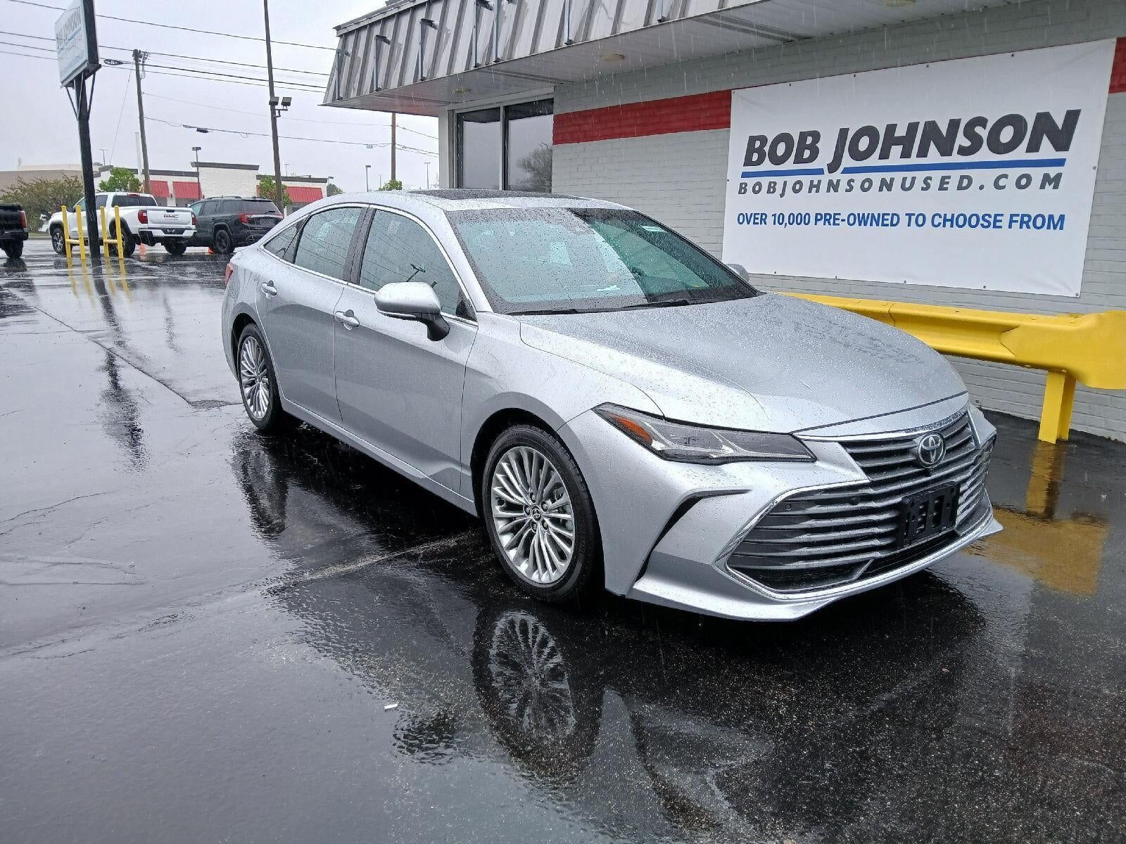 2022 TOYOTA Avalon