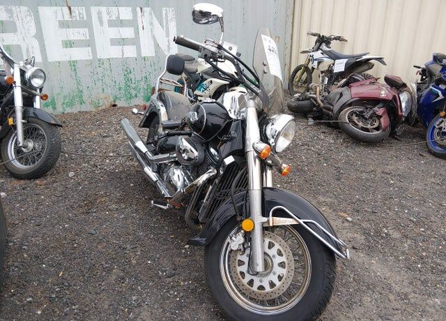 2004 SUZUKI VL800K