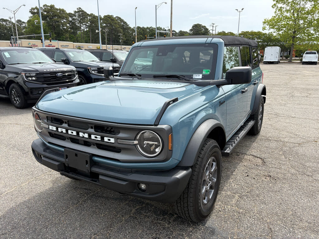 2023 FORD Bronco