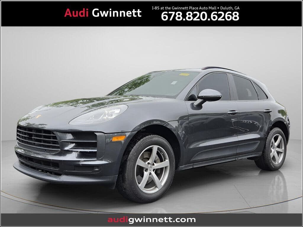 2019 PORSCHE Macan