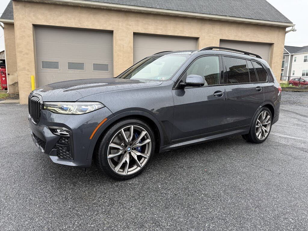 2021 BMW X7