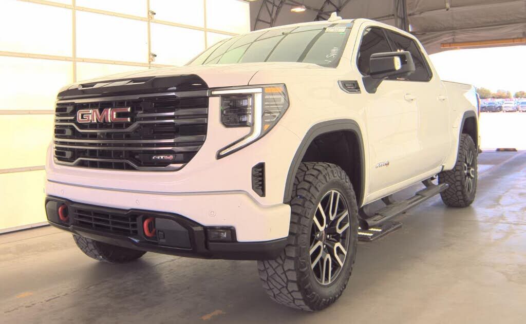 2025 GMC Sierra