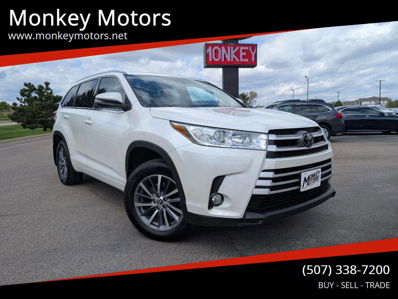 2017 TOYOTA Highlander