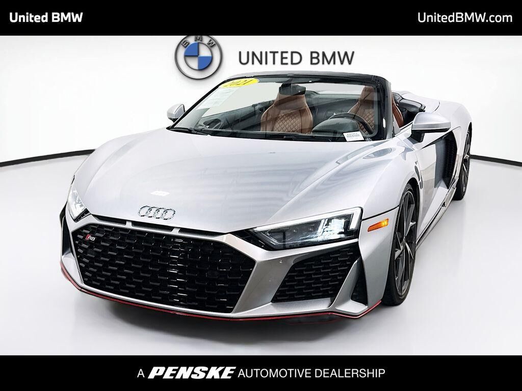 2021 AUDI R8