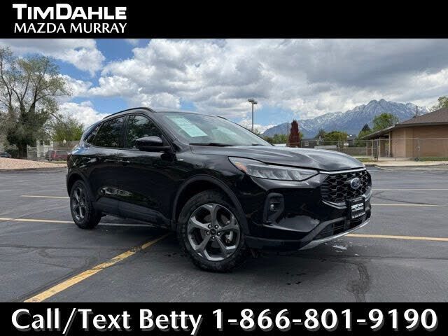 2025 FORD Escape