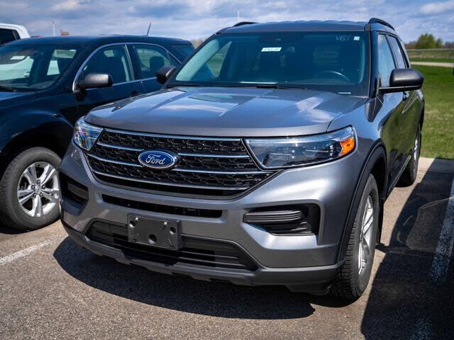 2021 FORD Explorer
