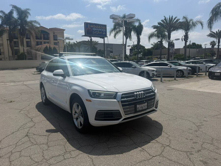 2018 AUDI Q5