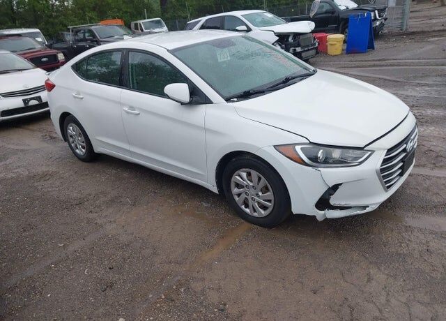 2017 HYUNDAI Elantra