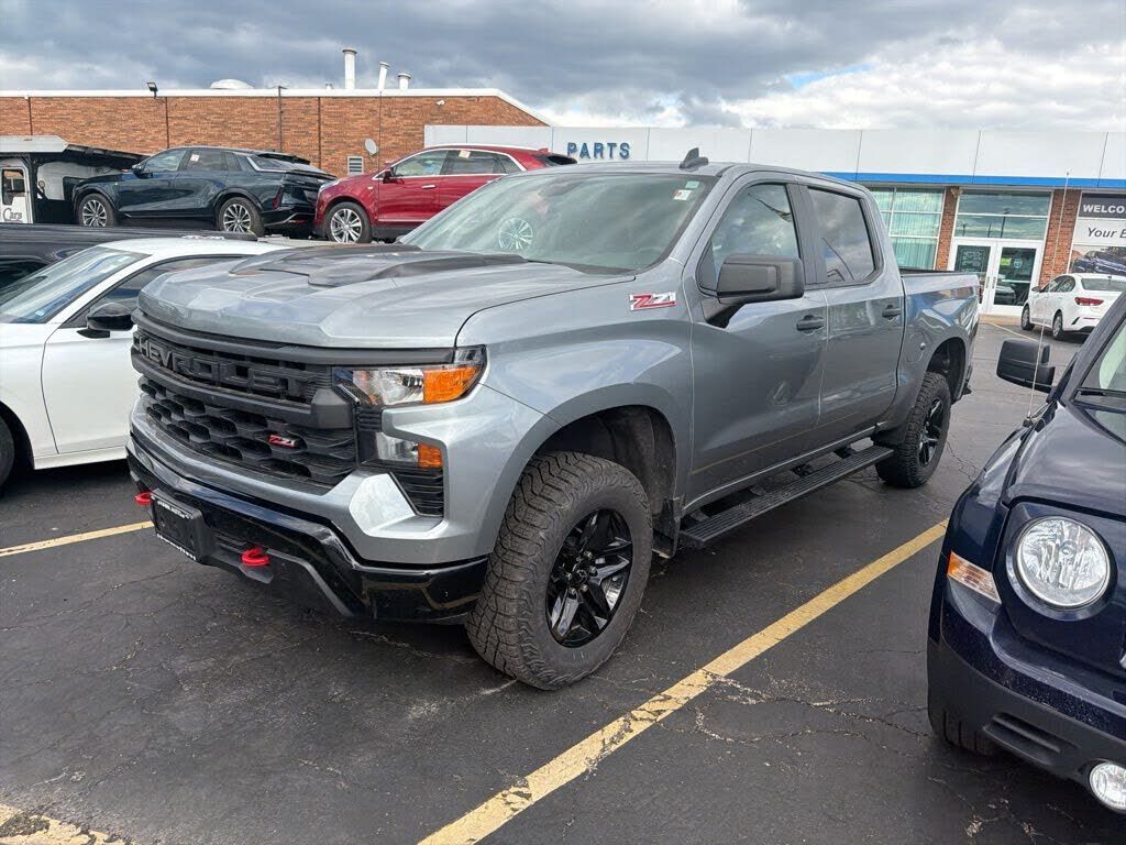 2024 CHEVROLET Silverado