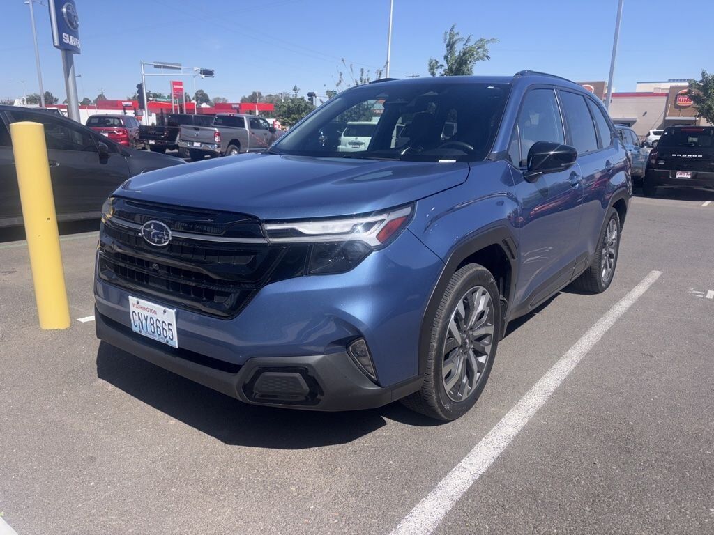 2025 SUBARU Forester