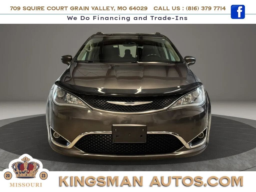 2017 CHRYSLER Pacifica