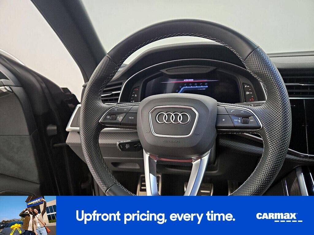 2025 Audi SQ8