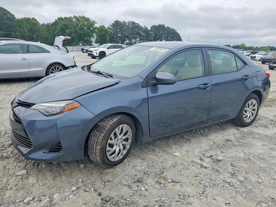 2017 TOYOTA Corolla