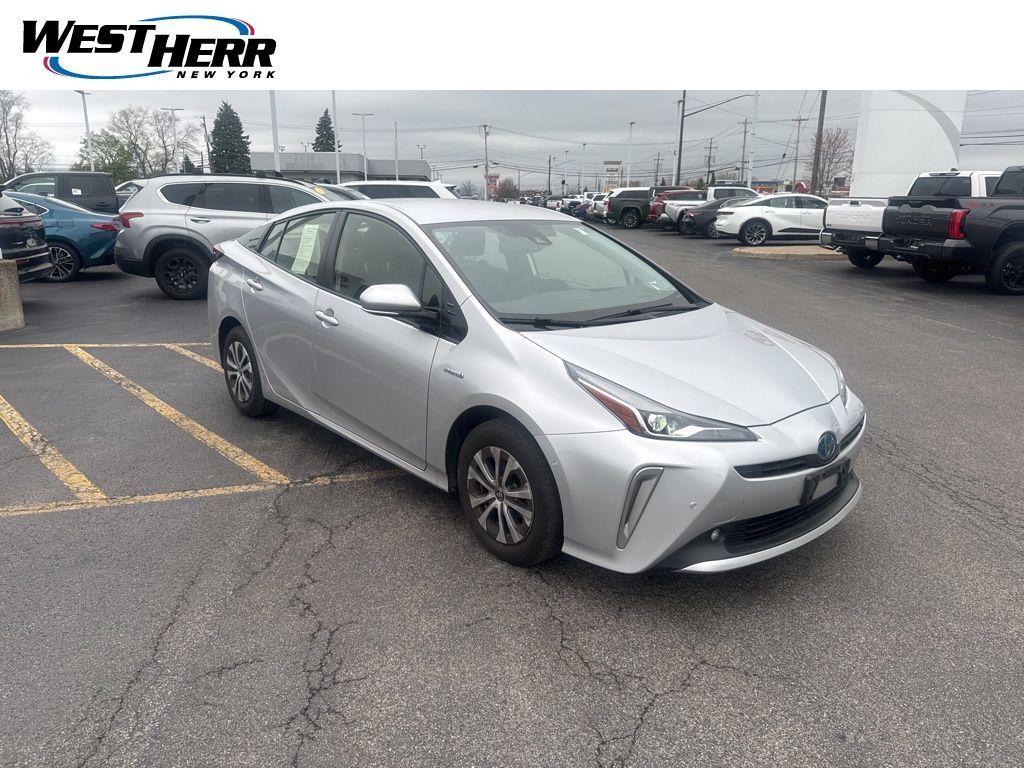 2019 TOYOTA PRIUS