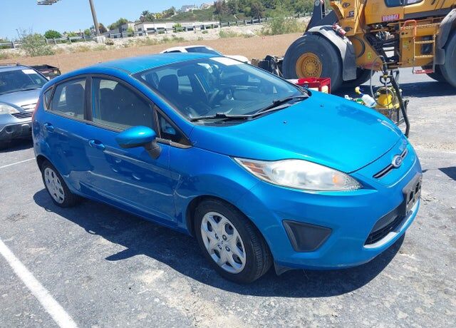 2012 FORD Fiesta