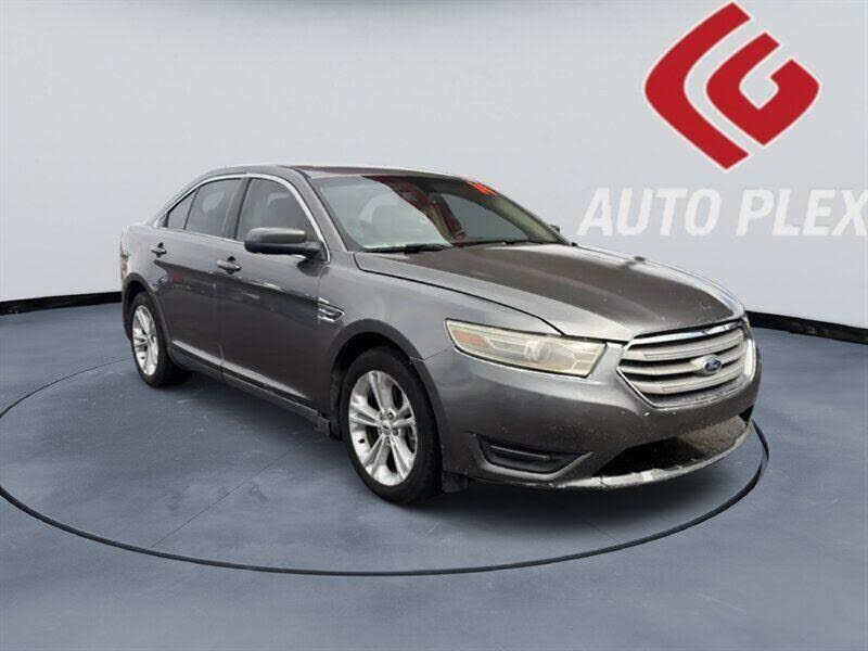 2014 FORD Taurus