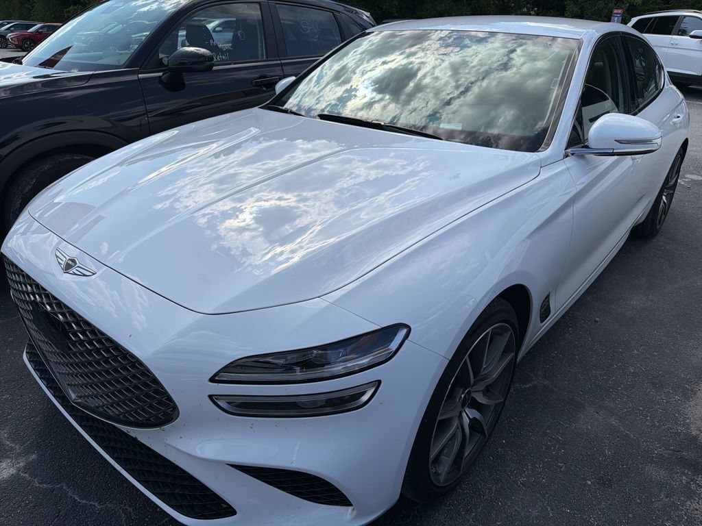 2025 GENESIS G70