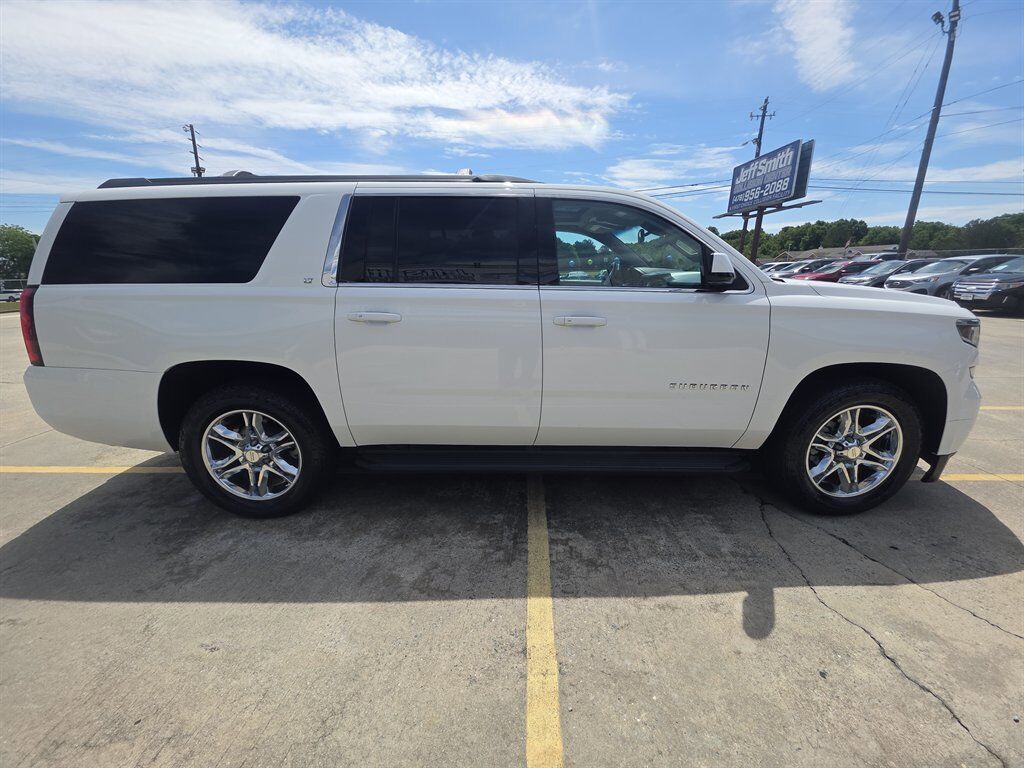 2015 CHEVROLET Suburban