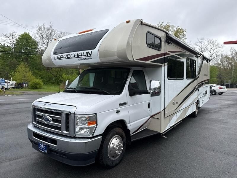 2021 FORD E-450