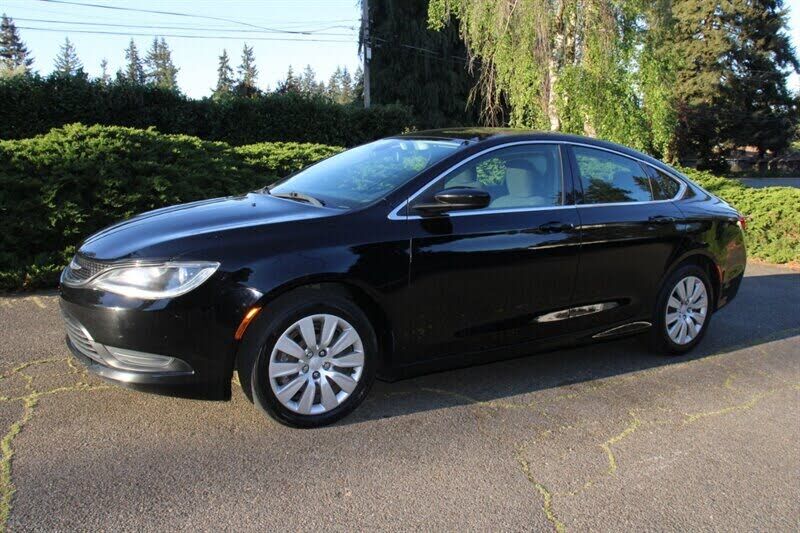 2016 CHRYSLER 200